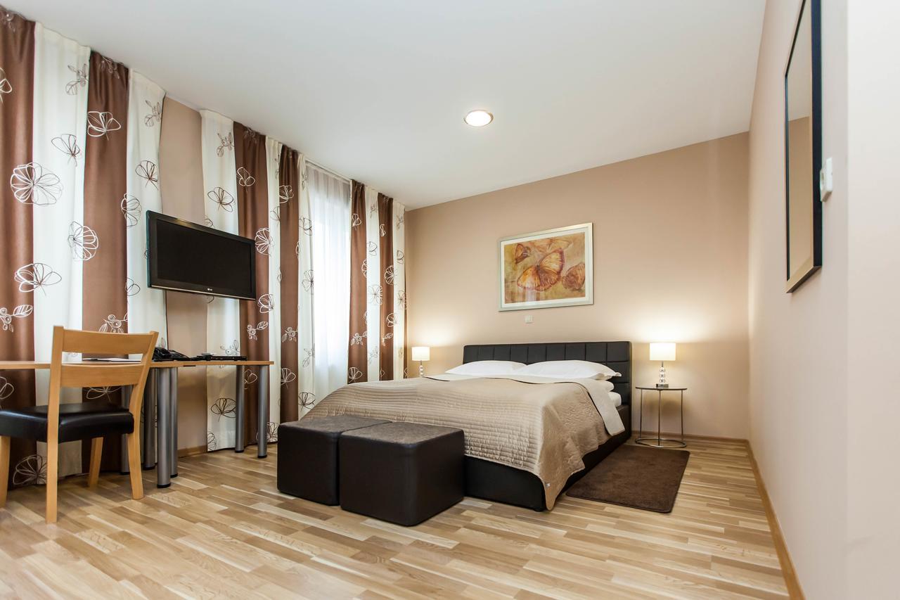 Hotel Petrijevci Bizovác Szoba fotó